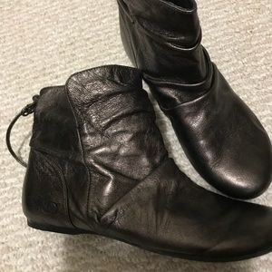 Born bronze colored boots